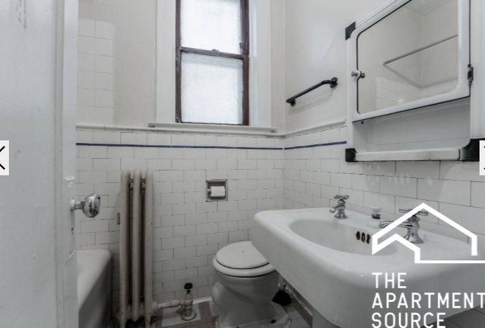 Apartment for rent at 432 W Surf St #3, Chicago, IL 60657