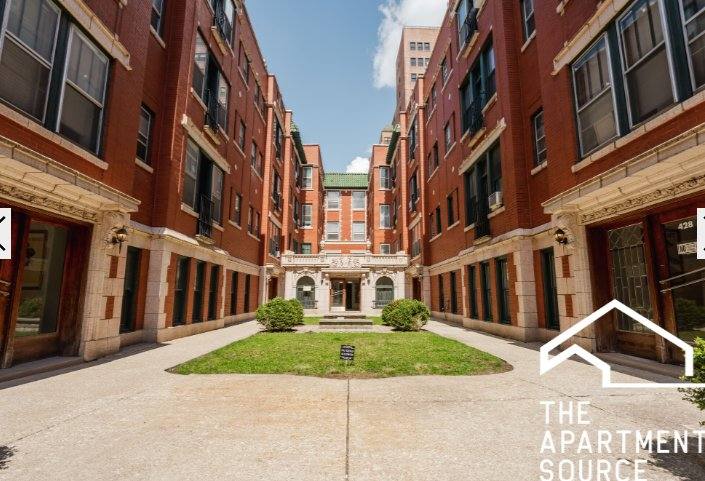 Apartment for rent at 432 W Surf St #3, Chicago, IL 60657