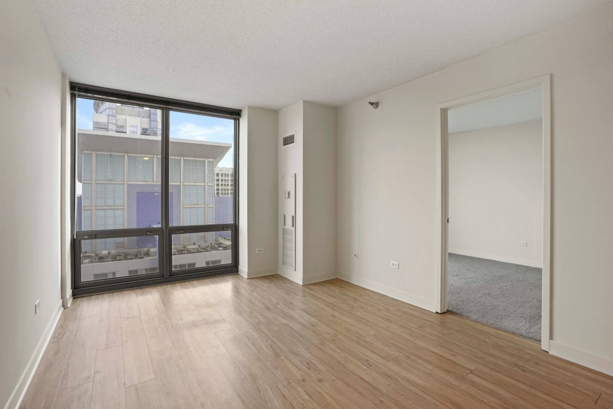 Apartment for rent at 1245 S Michigan Ave, Chicago, IL 60605
