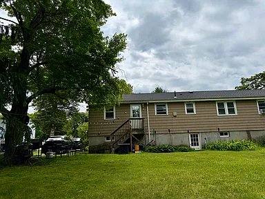 House for rent at 11 Lasallette Rd, Billerica, MA 01821