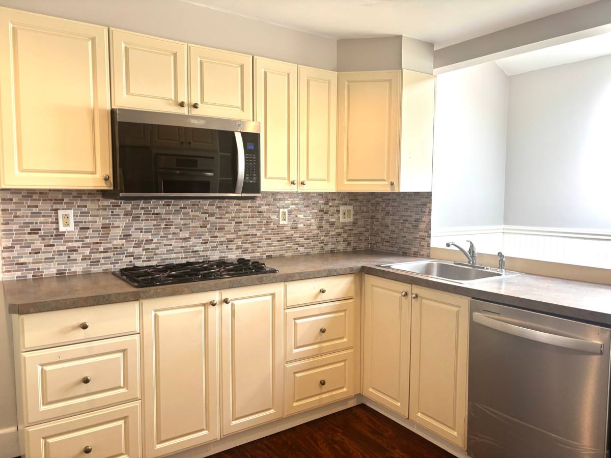 House for rent at 20 Lower E St, Dedham, MA 02026