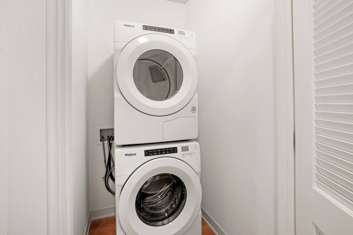 Apartment for rent at 244 W Polk St, Chicago, IL 60607