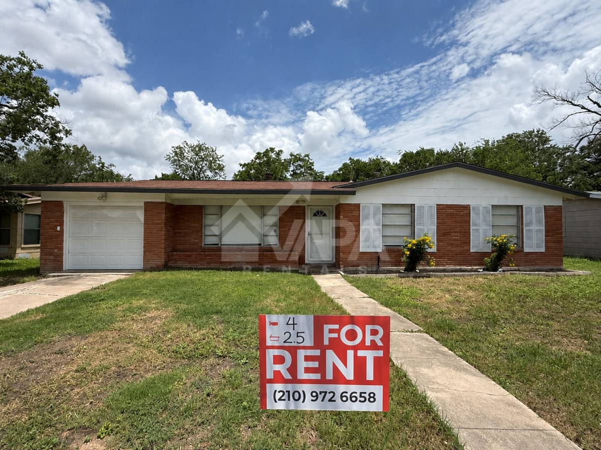 House for rent at 4511 Diamondhead Dr, San Antonio, TX 78218
