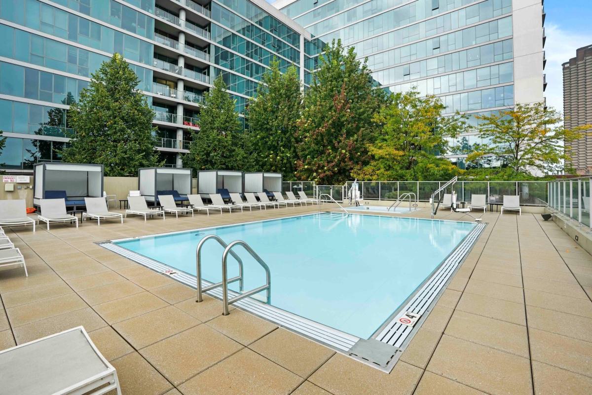 Apartment for rent at 3730 N Halsted St, Chicago, IL 60613