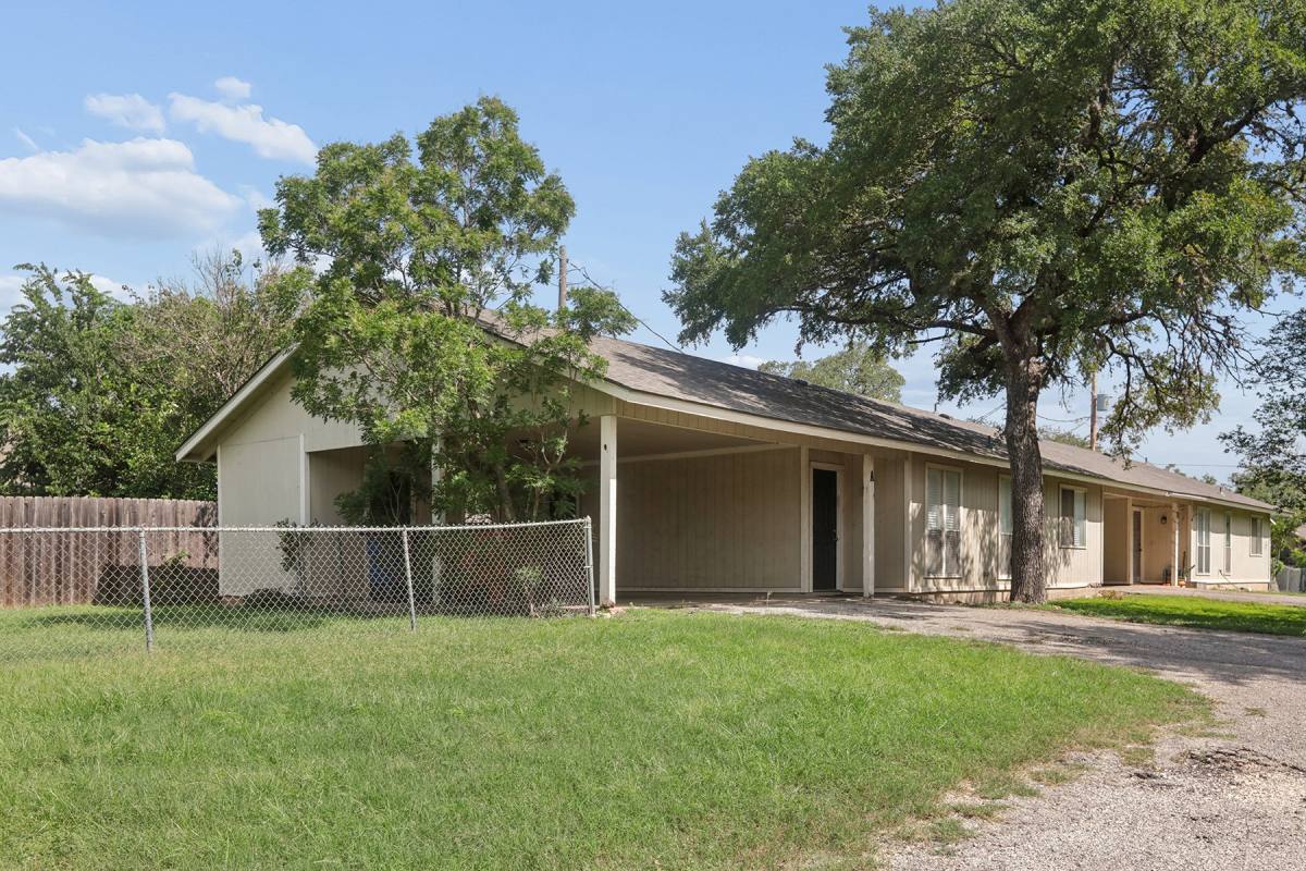 Apartment for rent at 3114 Plantation Rd #A, Austin, TX 78745