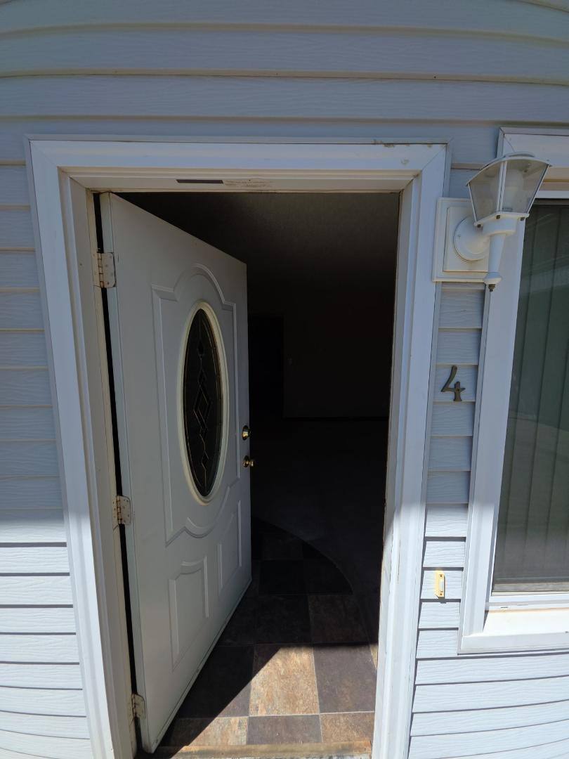 Apartment for rent at 2420 N 8th St #4, Bismarck, ND 58503