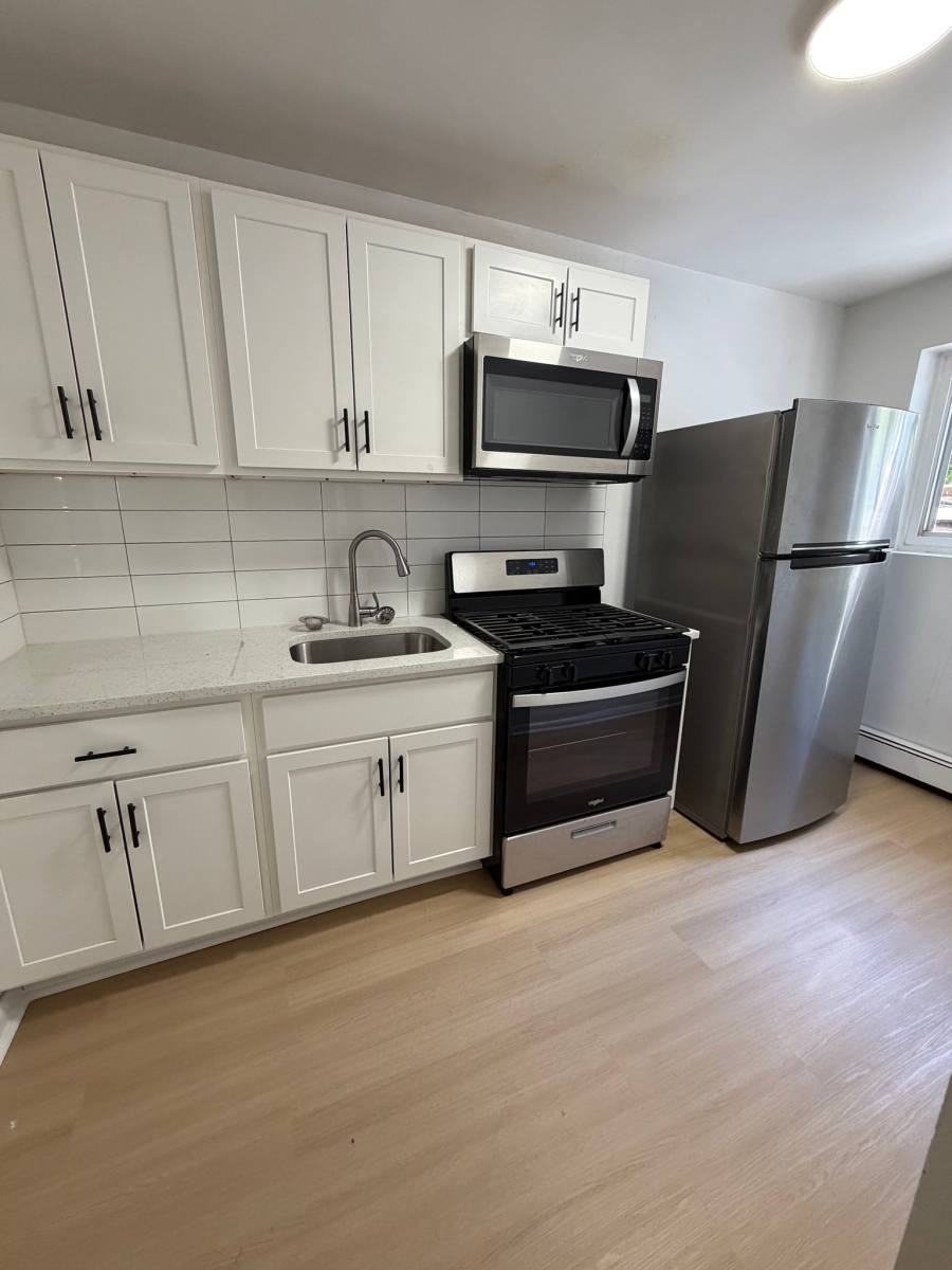 Apartment for rent at 473 Park Ave #A7, Orange, NJ 07050