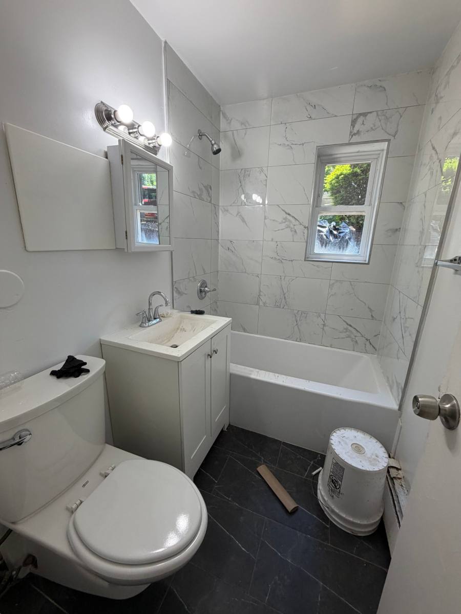 Apartment for rent at 473 Park Ave #A7, Orange, NJ 07050