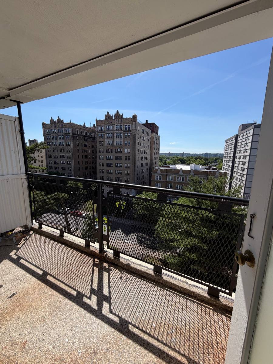 Apartment for rent at 56 S Munn Ave #7G, East Orange, NJ 07018