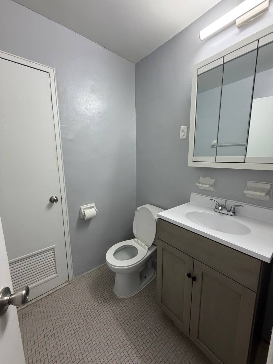 Apartment for rent at 56 S Munn Ave #7G, East Orange, NJ 07018