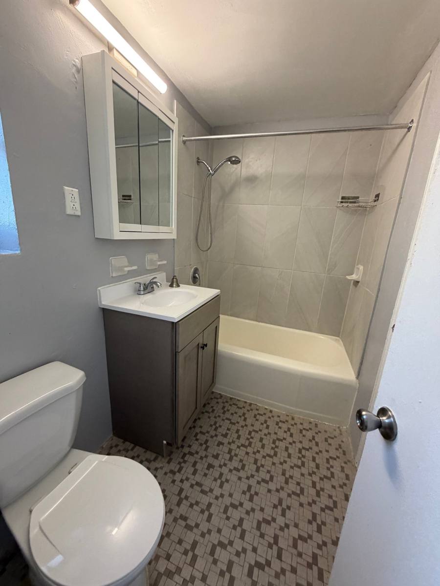 Apartment for rent at 56 S Munn Ave #7G, East Orange, NJ 07018