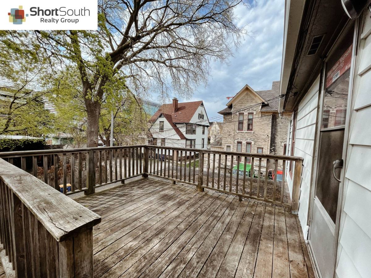 Apartment for rent at 235 Lafayette Ave NE, Grand Rapids, MI 49503