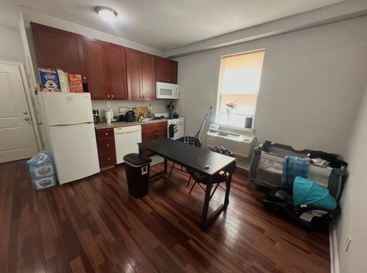Apartment for rent at 1924 N 18th #2R, Philadelphia, PA 19121