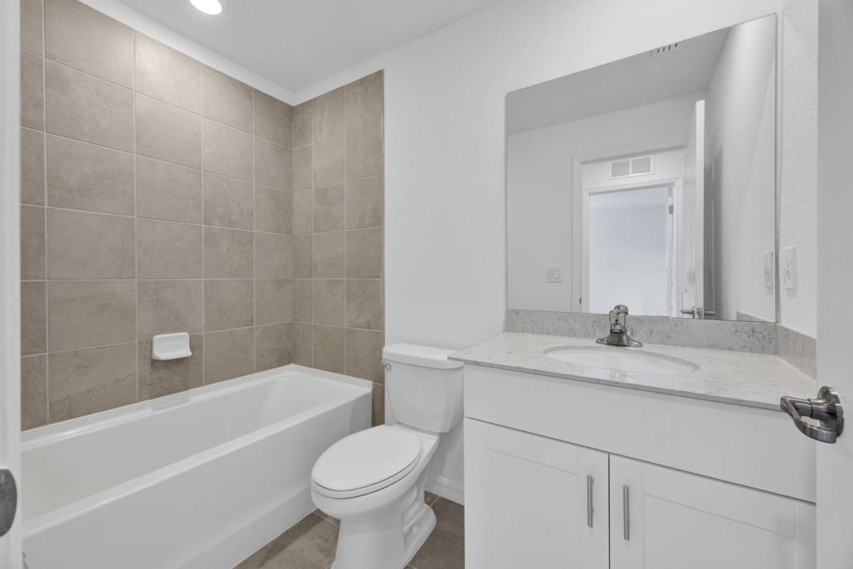 Townhouse for rent at 14236 Oviedo Place, Fort Myers, FL 33905