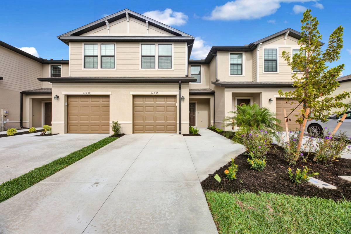 Townhouse for rent at 14236 Oviedo Place, Fort Myers, FL 33905