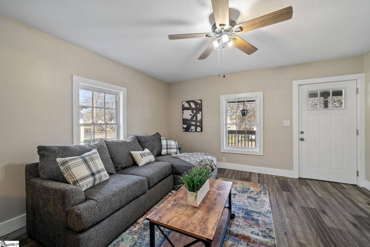 House for rent at 212 E Bearden St #212, Greer, SC 29651