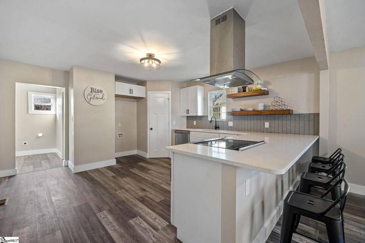 House for rent at 212 E Bearden St #212, Greer, SC 29651
