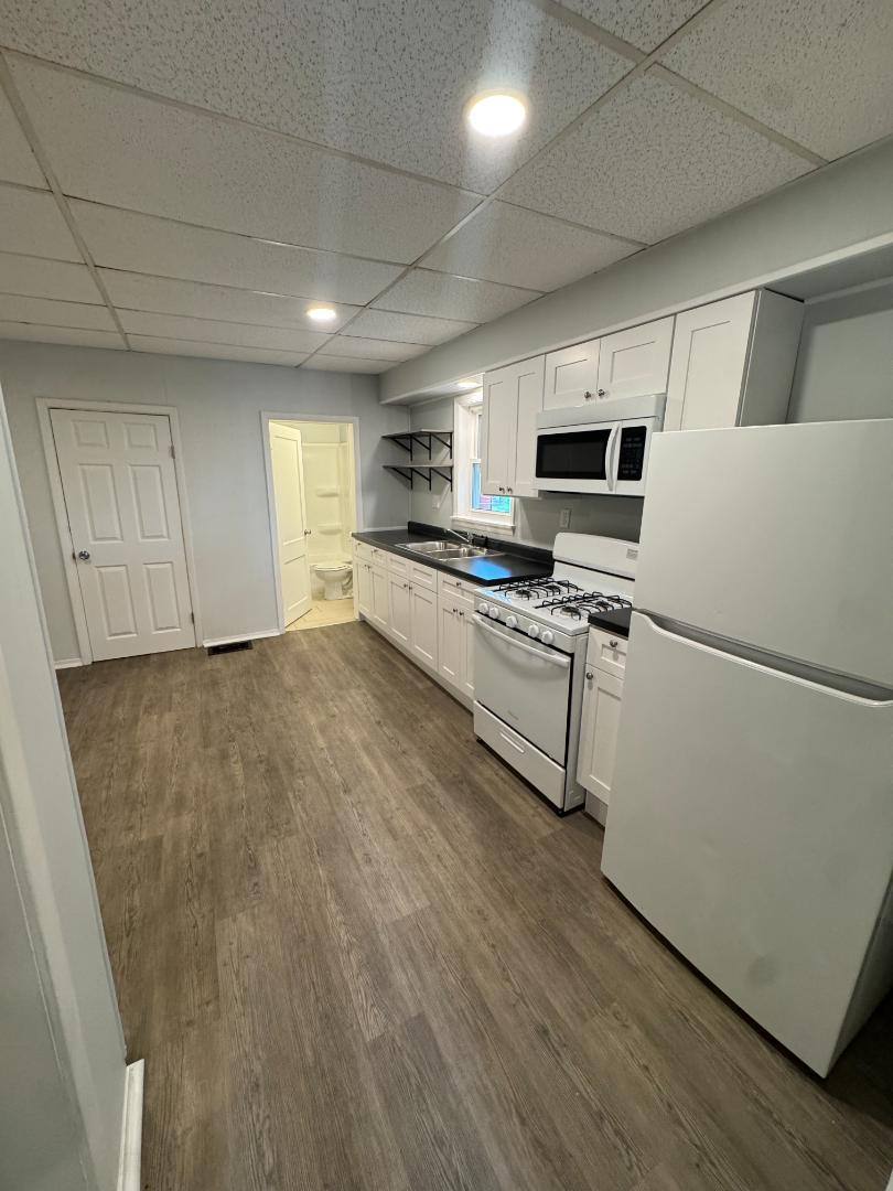 Apartment for rent at 704 W Monroe St #A, Bloomington, IL 61701