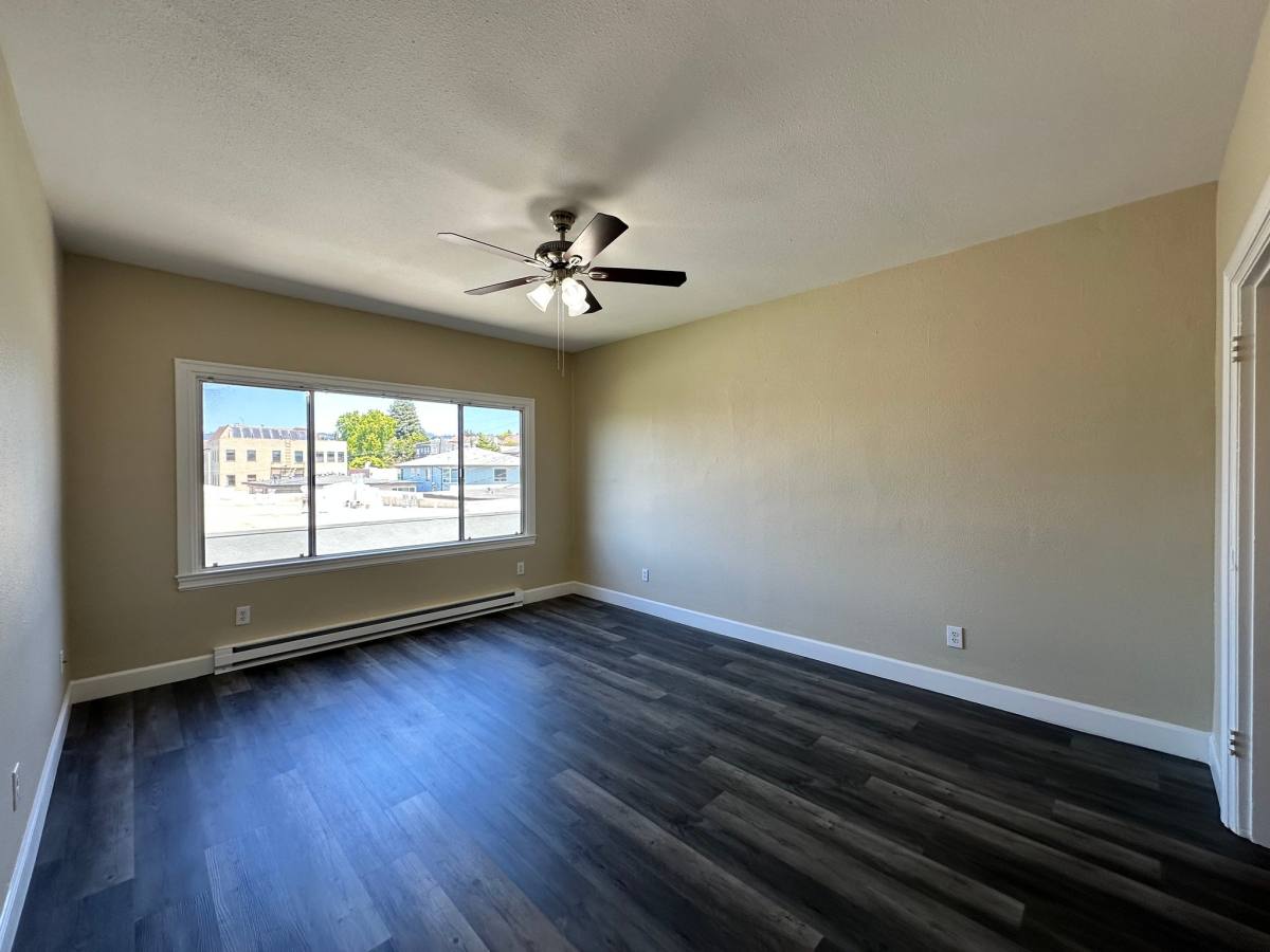 Apartment for rent at 624 Brooklyn Ave #209, Oakland, CA 94606