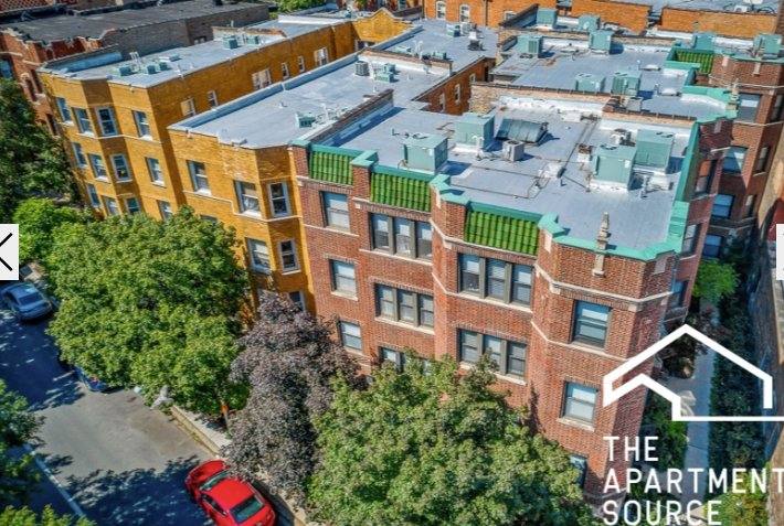 Apartment for rent at 626 W Roscoe St #5B, Chicago, IL 60657
