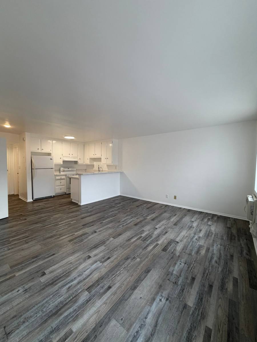 Apartment for rent at 1825 N Gramercy Place #311, Los Angeles, CA 90028