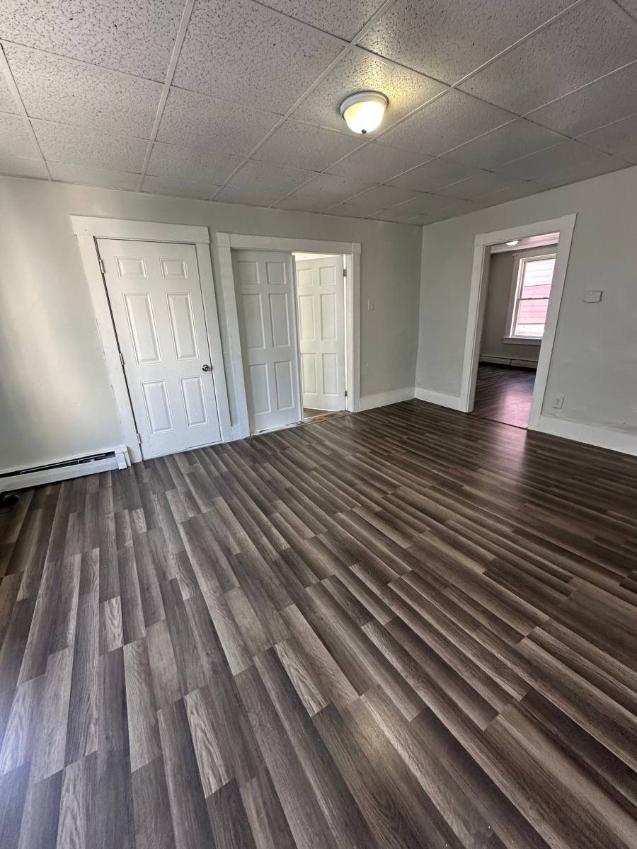 Apartment for rent at 54 Knox St #3, Lewiston, ME 04240