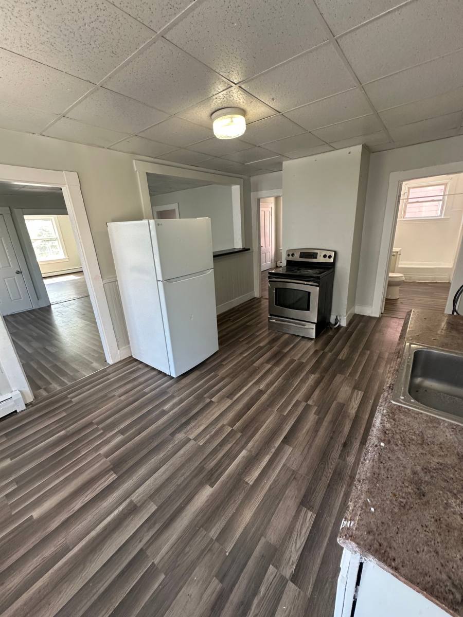 Apartment for rent at 54 Knox St #3, Lewiston, ME 04240