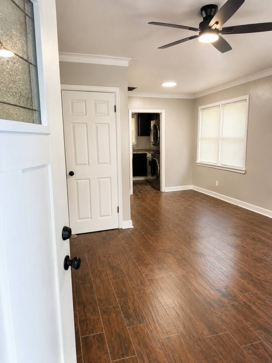House for rent at 1040 S Highland St, Memphis, TN 38111