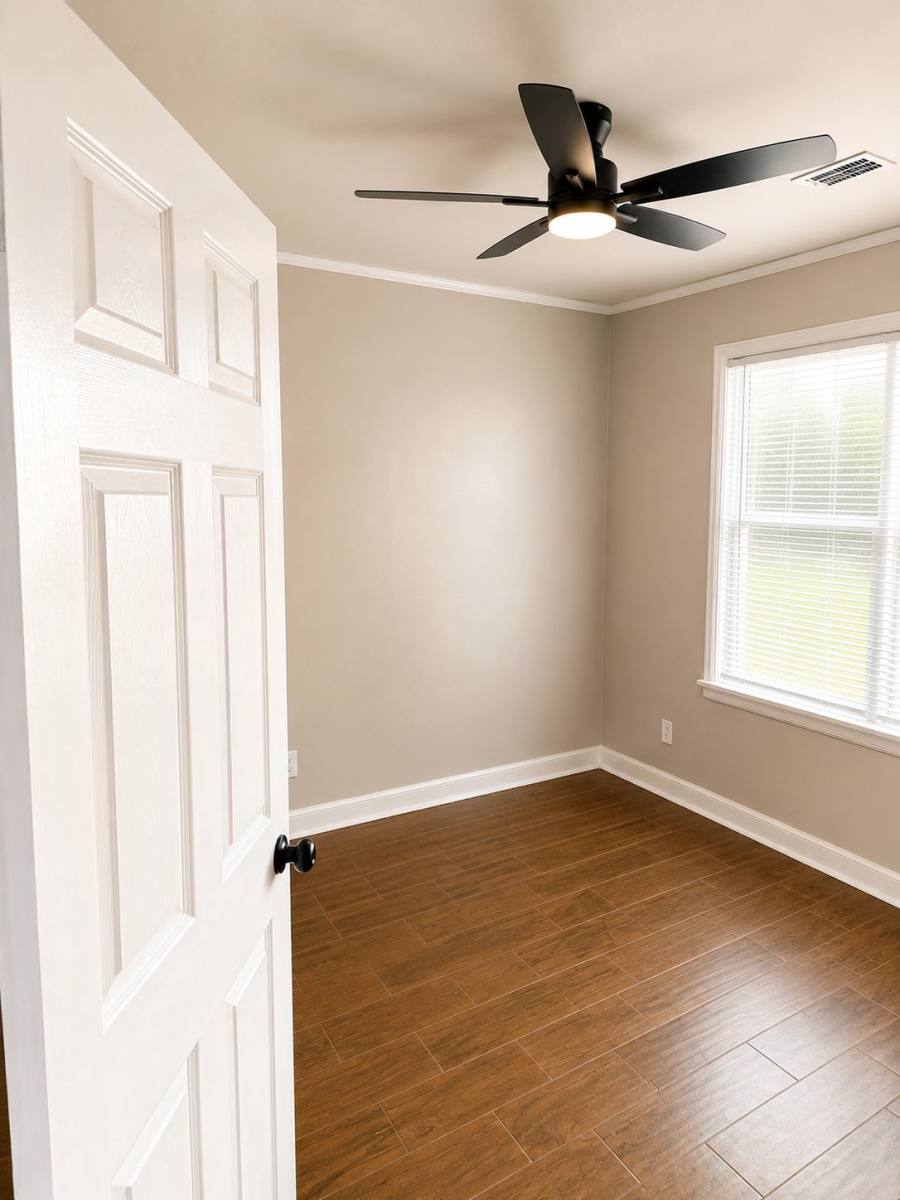 House for rent at 1040 S Highland St, Memphis, TN 38111