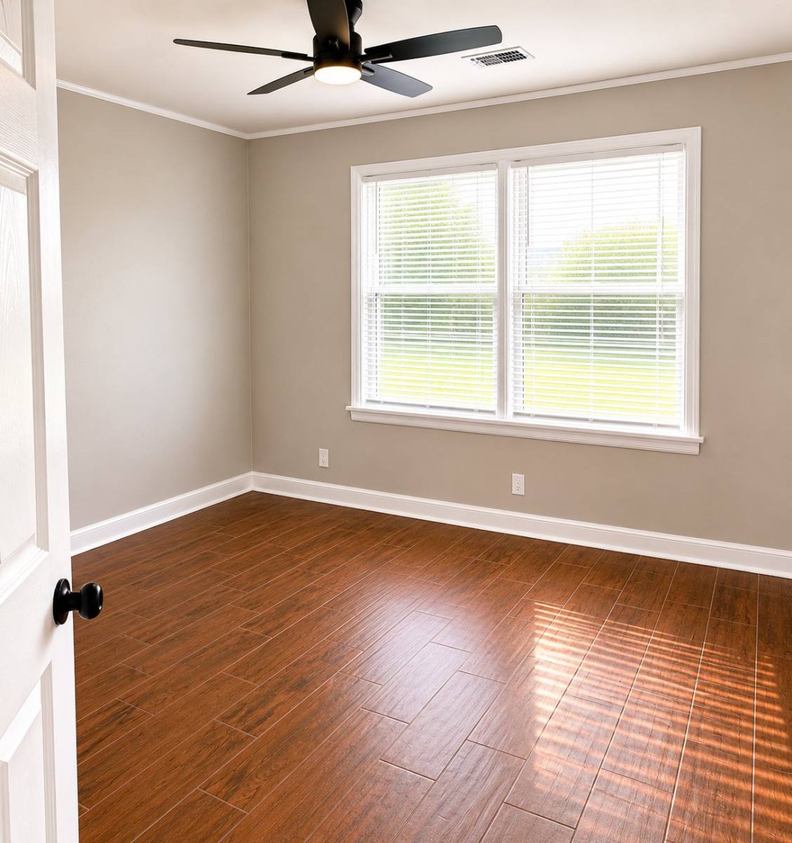 House for rent at 1040 S Highland St, Memphis, TN 38111
