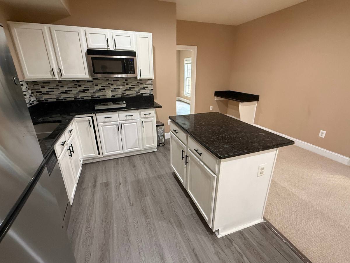 Apartment for rent at 8010 Tysons Oaks Court, Gainesville, VA 20155