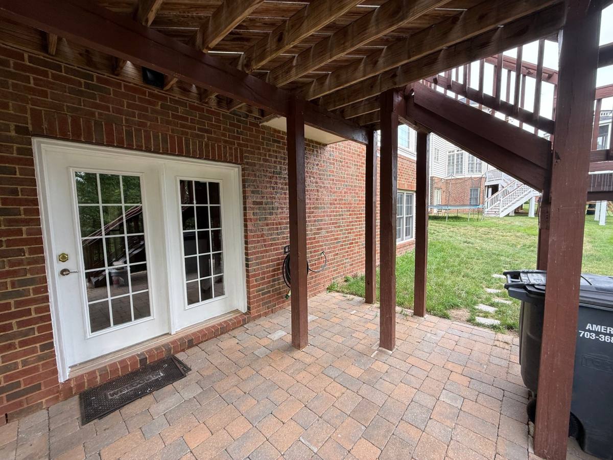 Apartment for rent at 8010 Tysons Oaks Court, Gainesville, VA 20155