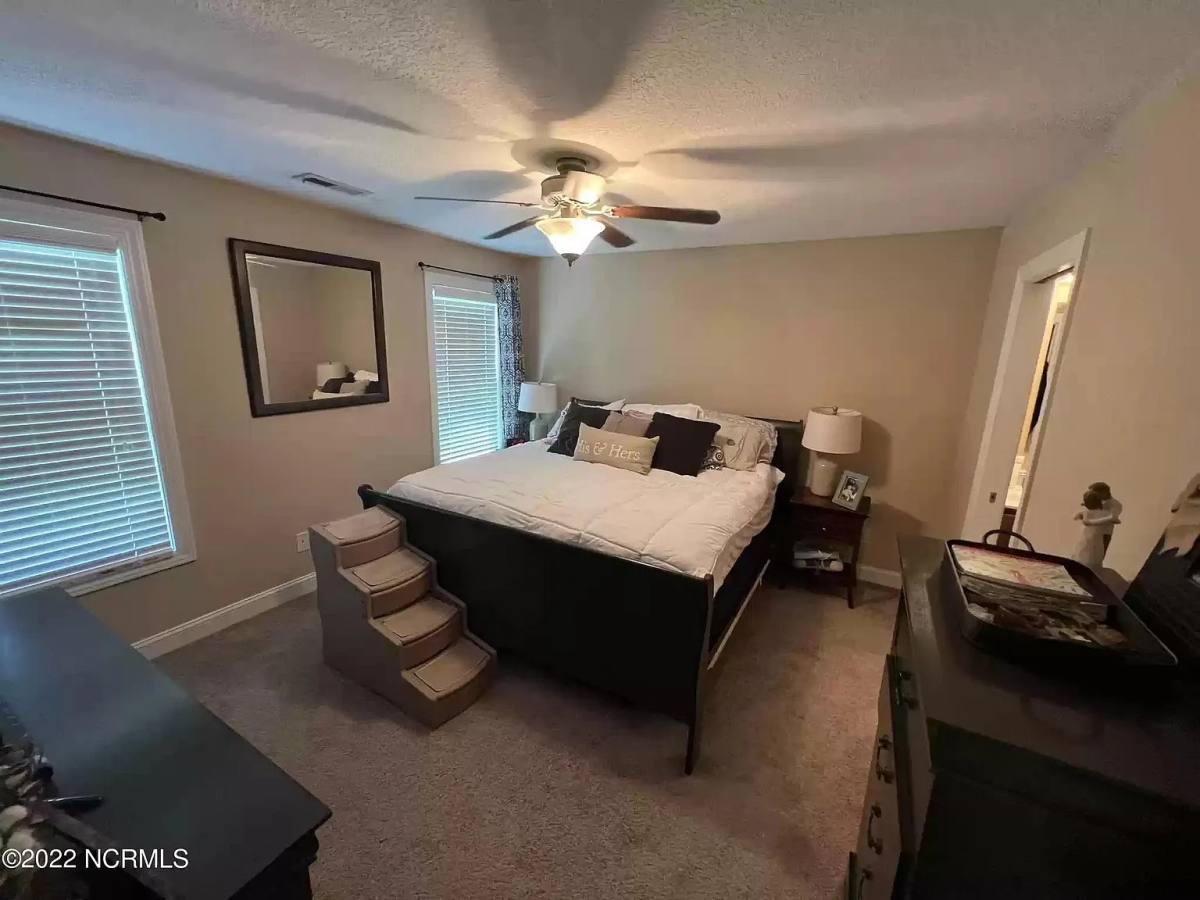 Townhouse for rent at 2204 Chavis Dr #B, Greenville, NC 27858