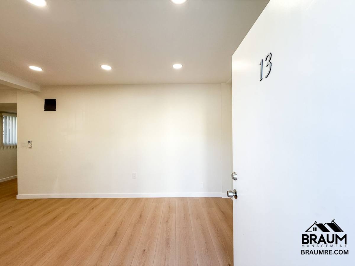 Apartment for rent at 15634 Leadwell Ave #13, Van Nuys, CA 91406