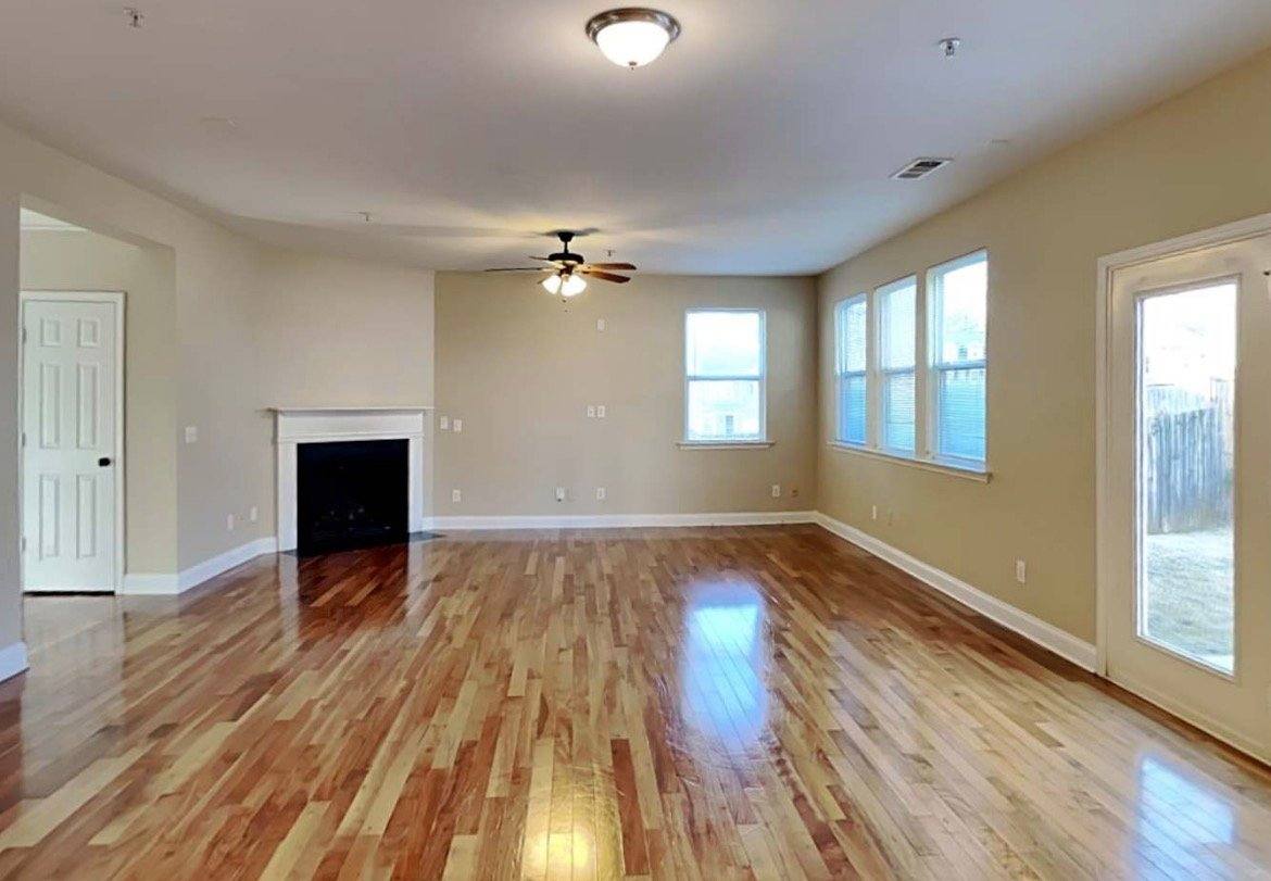 House for rent at 380 Roseglen Dr, Marietta, GA 30066