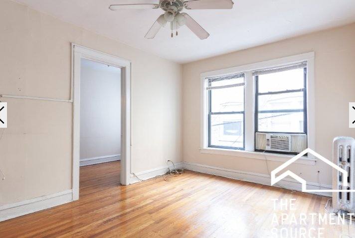 Apartment for rent at 522 W Cornelia Ave #4, Chicago, IL 60657