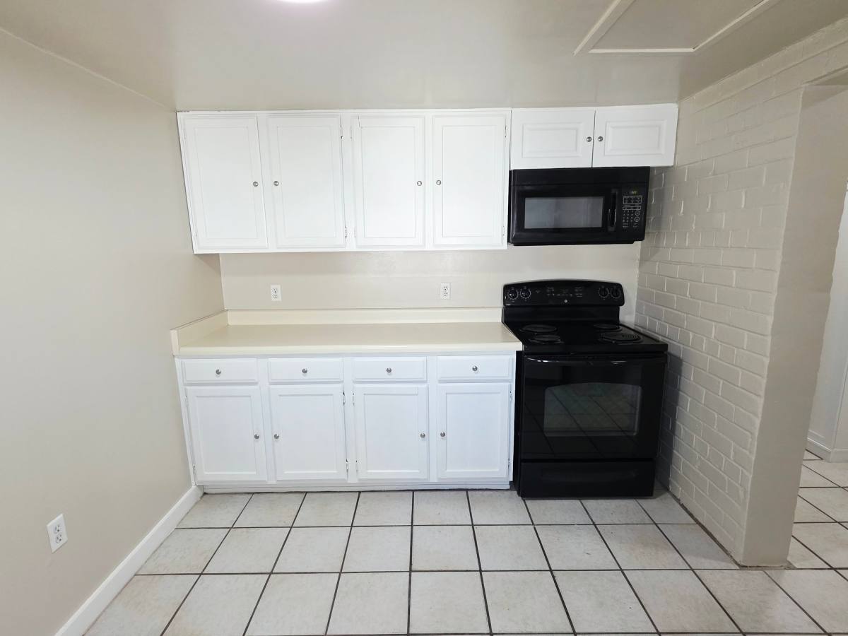 Townhouse for rent at 2031 E Silver St #B, Tucson, AZ 85719