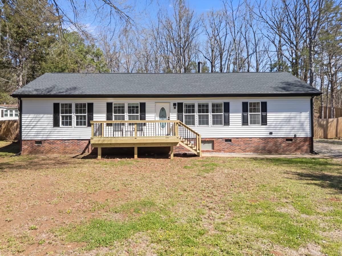 House for rent at 3057 Fountainview Ave, Concord, NC 28027