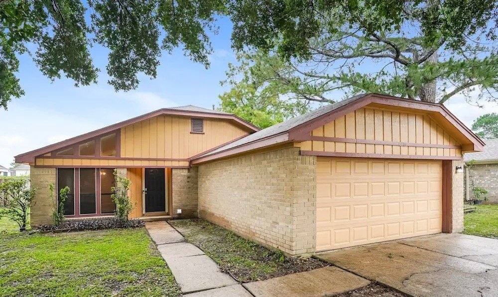 House for rent at 10559 Twilight Moon Dr, Houston, TX 77064
