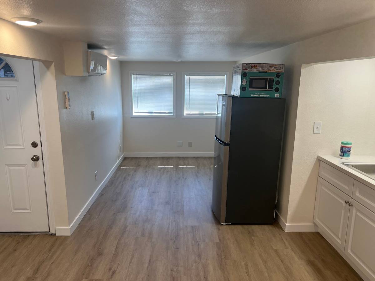 House for rent at 105 Tinker Way, Sacramento, CA 95838