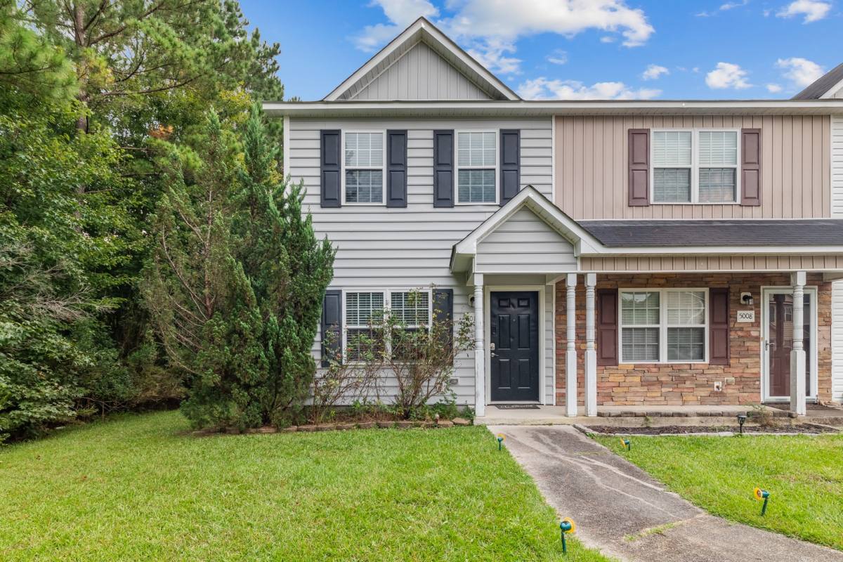 Townhouse for rent at 5010 Banister Loop, Jacksonville, NC 28546