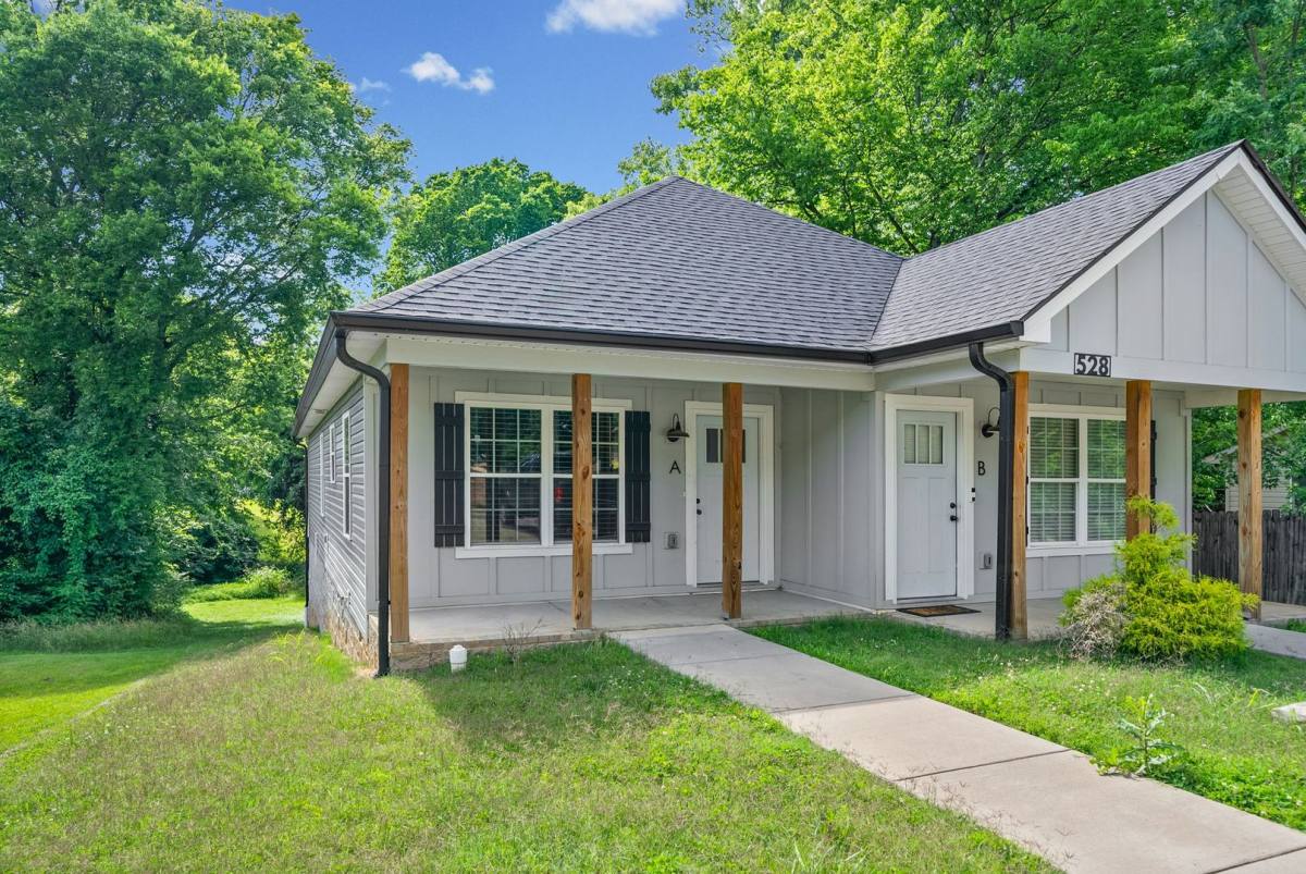 Apartment for rent at 528 Poston St, Clarksville, TN 37040
