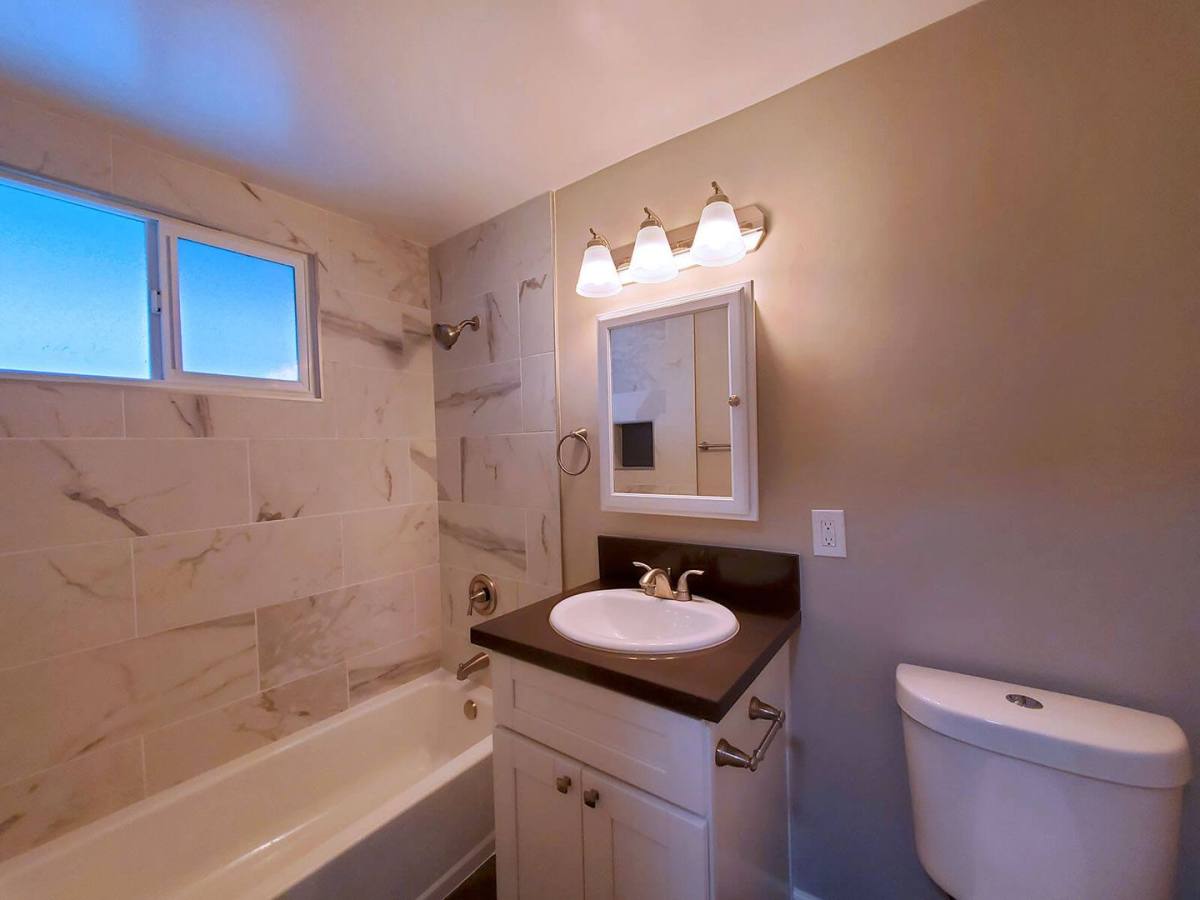 Apartment for rent at 215 H St, Chula Vista, CA 91910