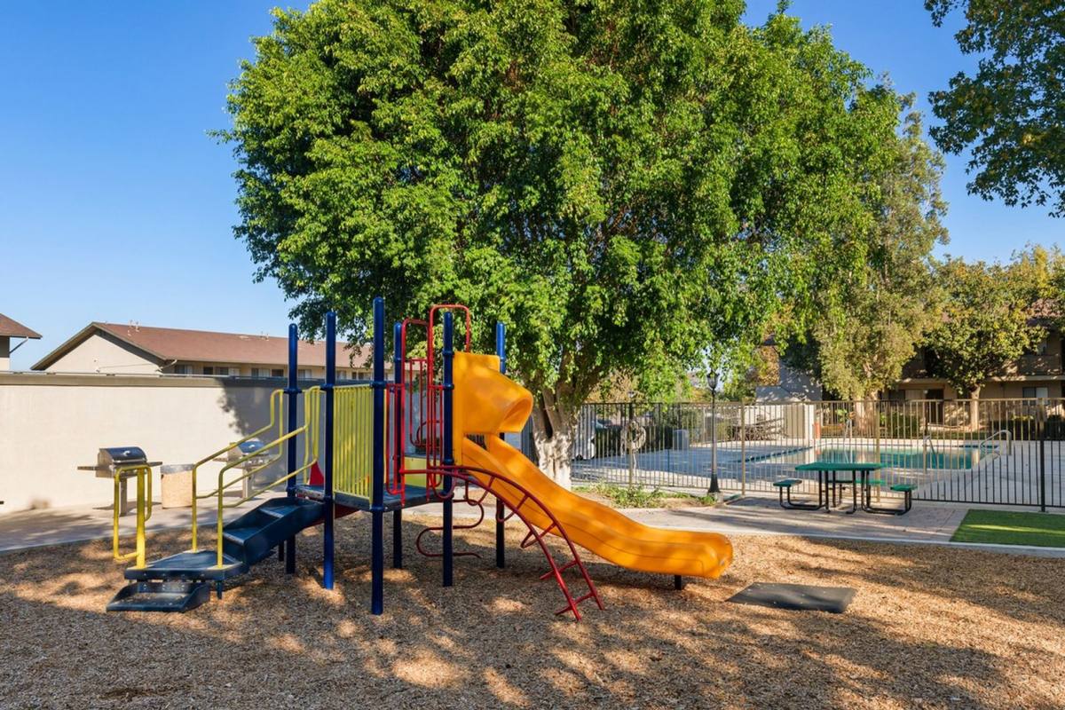 Apartment for rent at 125 N Buena Vista Ave, Corona, CA 92882