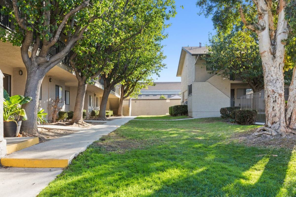 Apartment for rent at 125 N Buena Vista Ave, Corona, CA 92882