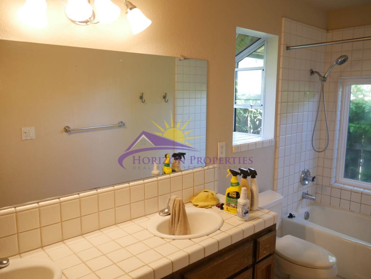 House for rent at 5319 Markwood Lane, Fair Oaks, CA 95628