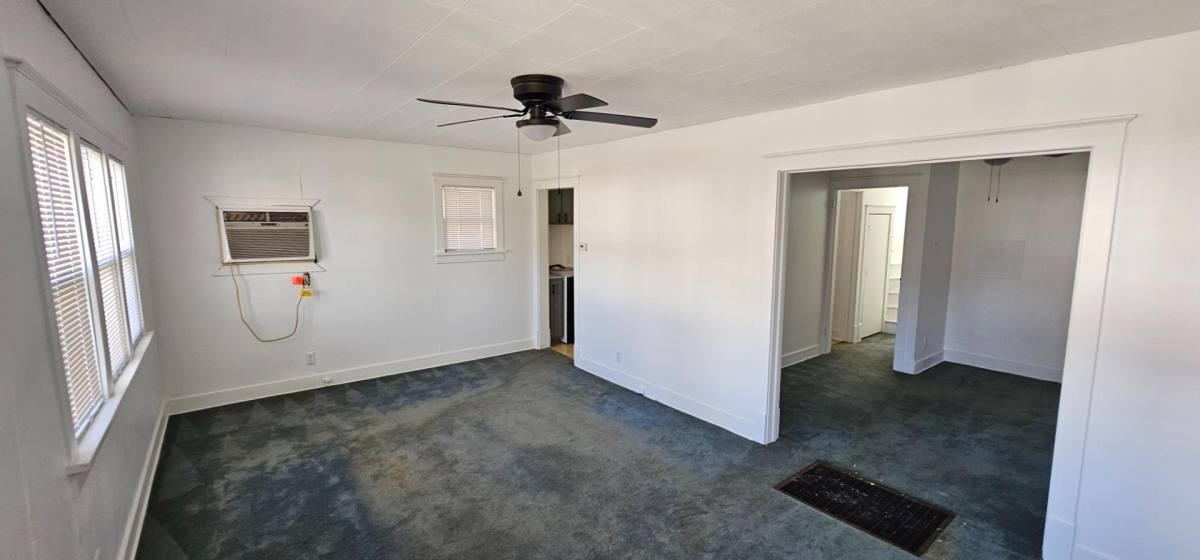 House for rent at 110 W 12th St, Wellington, KS 67152