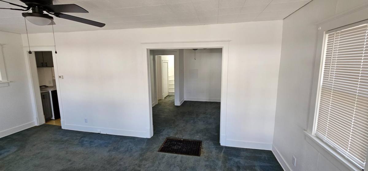 House for rent at 110 W 12th St, Wellington, KS 67152