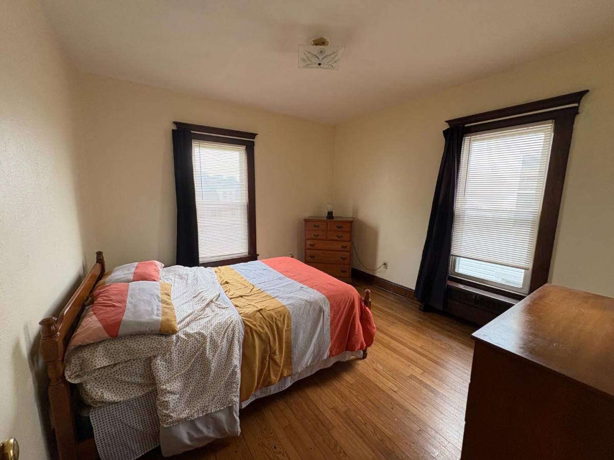 Apartment for rent at 639 Mulberry Ave #B, Clarksburg, WV 26301