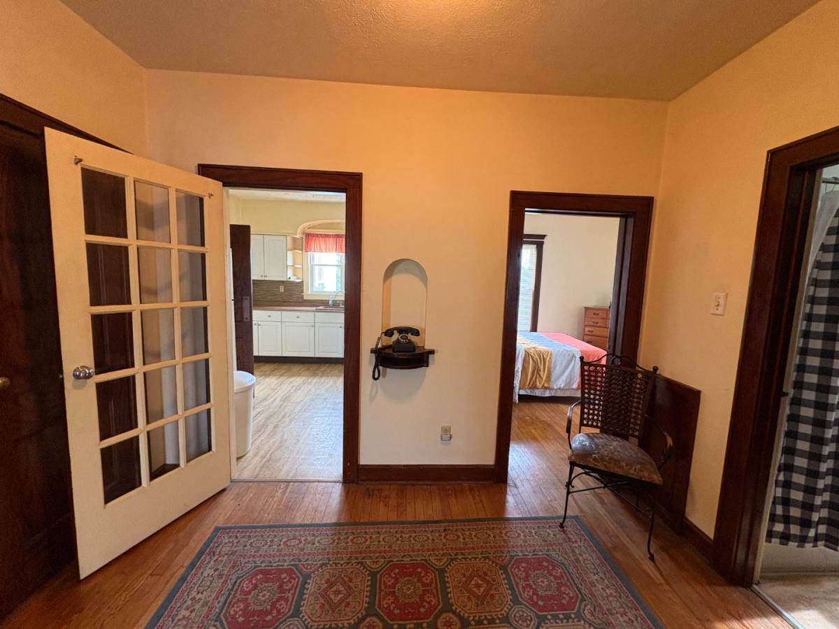 Apartment for rent at 639 Mulberry Ave #B, Clarksburg, WV 26301